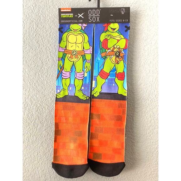 New Teenage Mutant Ninja Turtle Odd Sox Size 6-12 Soft Fun Fall/Winter Socks - Picture 1 of 5